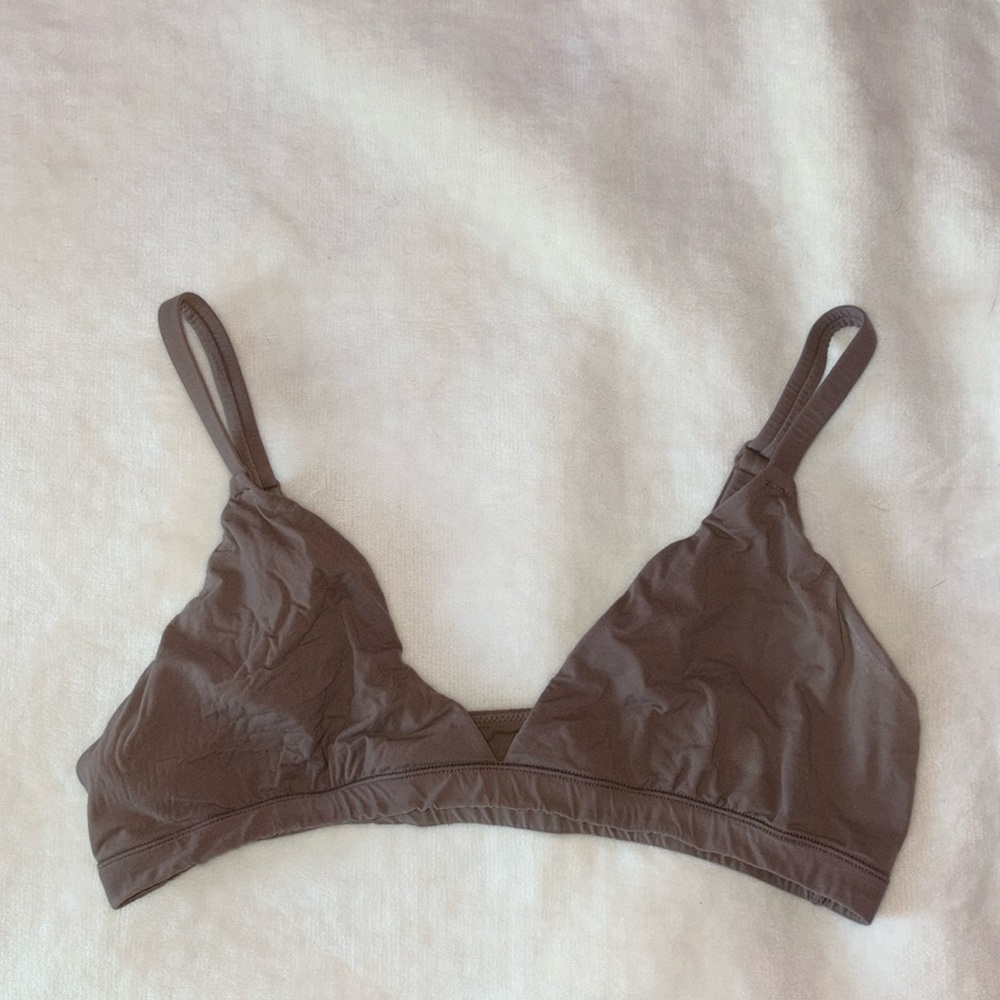 Skims Fits Everybody Triangle Bralette| umber| size large